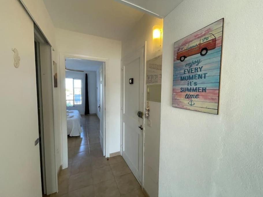 Algaiarens Apto Con Piscina Y Junto A La Playa Cala'N Blanes  Екстериор снимка